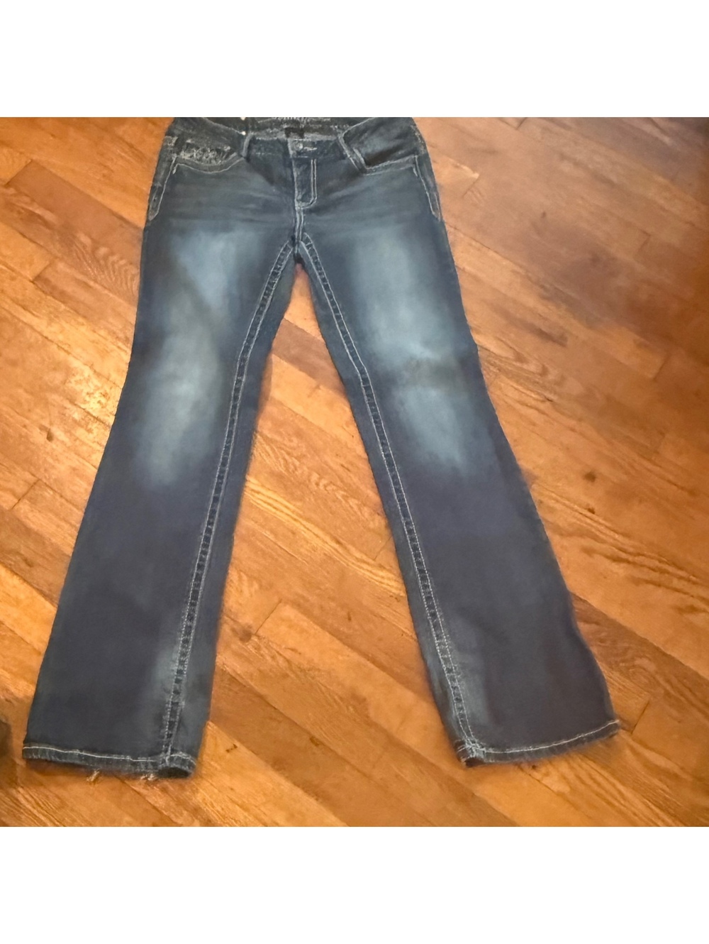 VINTAGE Y2K VANITY PREMIUM EMBROIDERED / ENBELLISHED JEANS 💋